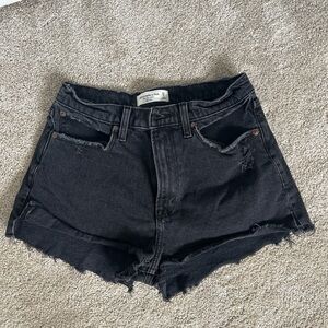 Abercrombie curve love high rise mom shorts